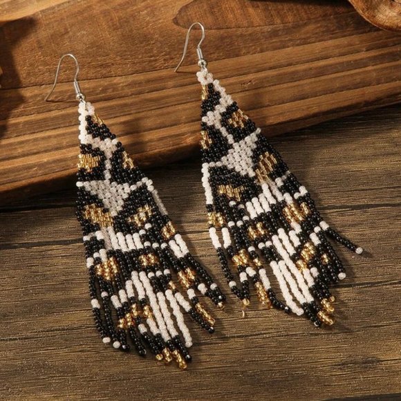 ⭐️❤️❤️ FREE Beaded Leopard Cheetah Tassel Fringe Hipster Hippie Artsy Earrings - Picture 2 of 9